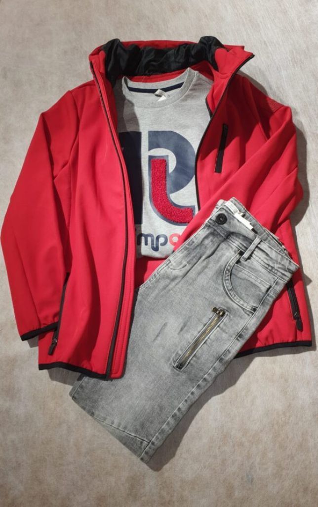 ANORAK ROJO CREMALLERA