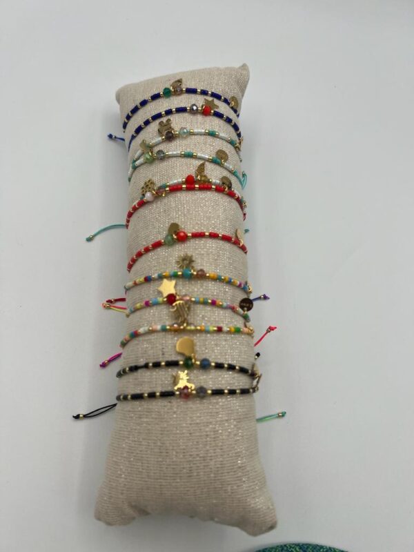 PULSERA ACERO FINA AZABACHE COJIN